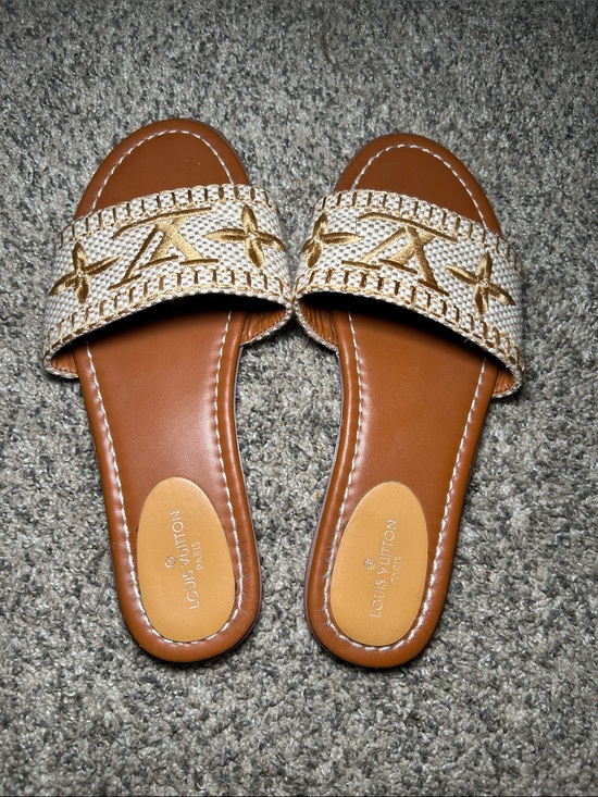 Louis Vuitton Shoes - Louis Vuitton Lock It Flat Mules Raffia Monogram Slides Sandals  Size 40